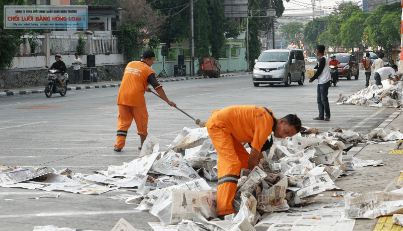 choi bang hong quet duong